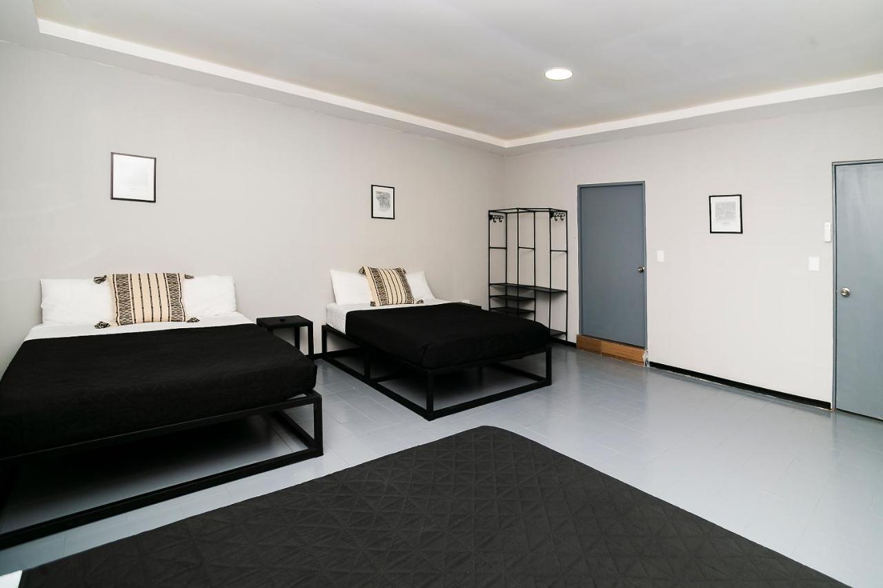 Adhoc Plaza Hotel Monterrey Bagian luar foto